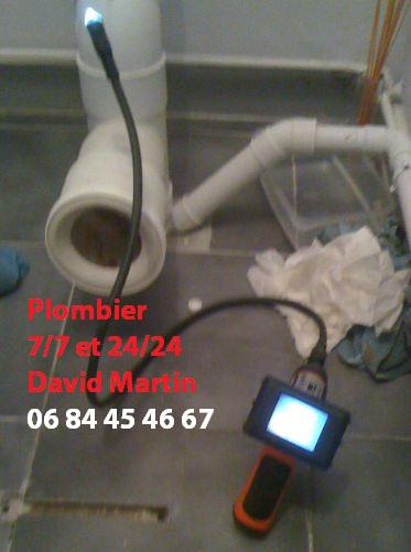 Outils et matériel de recherche de fuite d'eau non destructive à Brindas